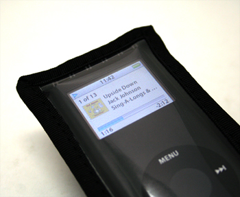 Port for iPod nano 2G